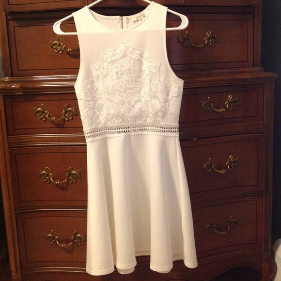 Francesca's Collections Dresses & Skirts - Francesca’s White Dress